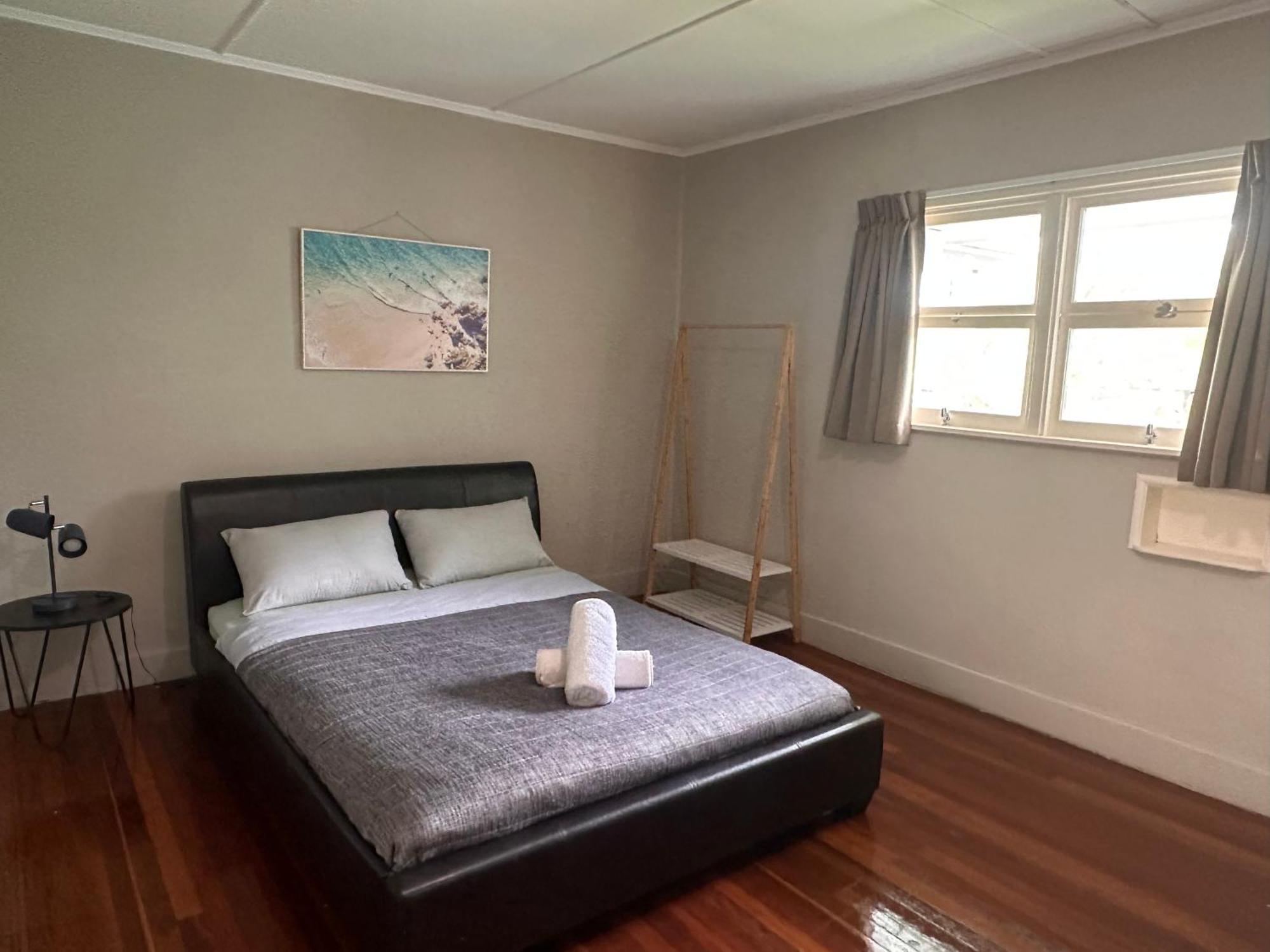 Backpackers In Paradise 18-35 Hostel Gold Coast Exterior photo
